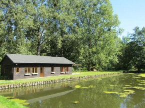  Beautiful Holiday Home in Braibant near Ciney Town Center  Бребан